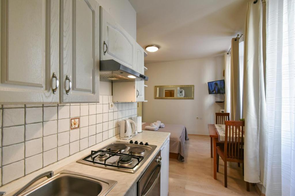 Apartment Zaratino Exteriör bild